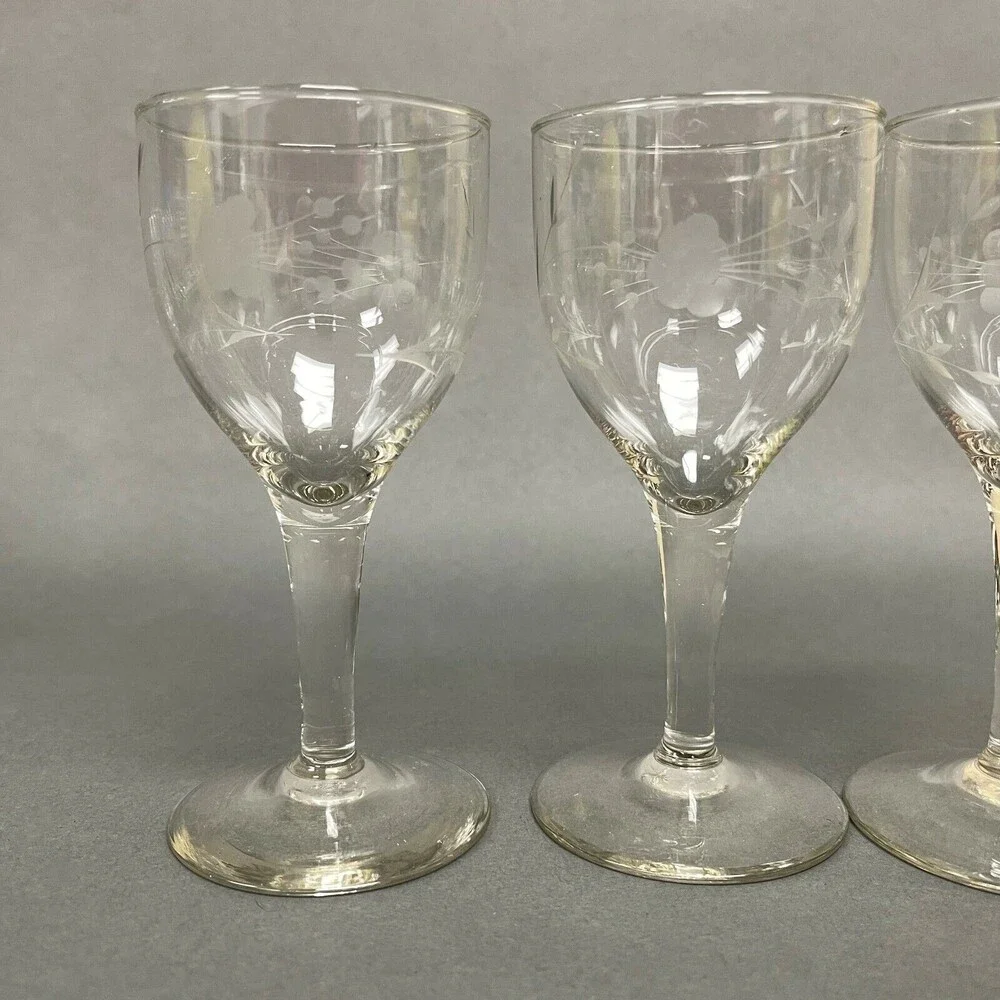 Unbranded wine glasses